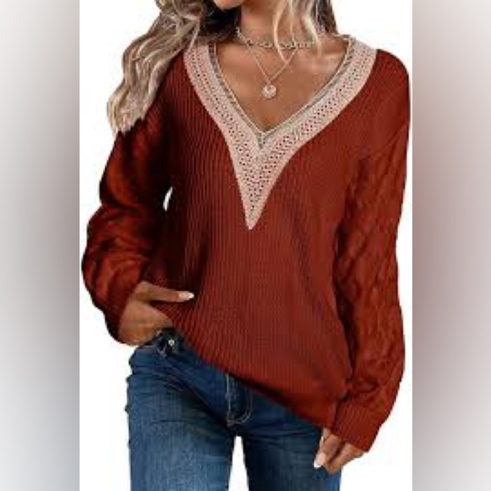 Women's Sweater with Lace Detail